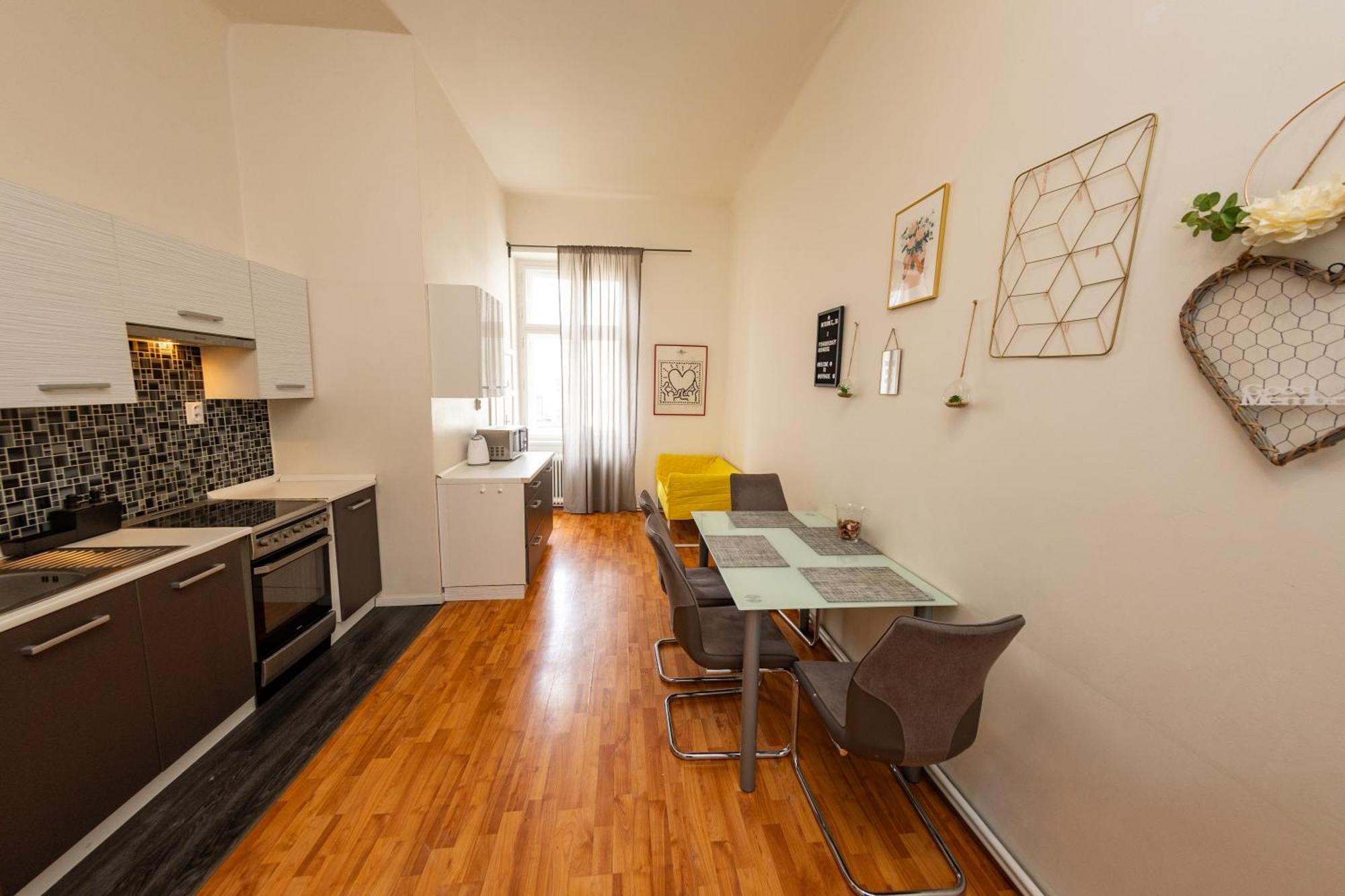 I.P.Pavlova Appartement Praag Buitenkant foto